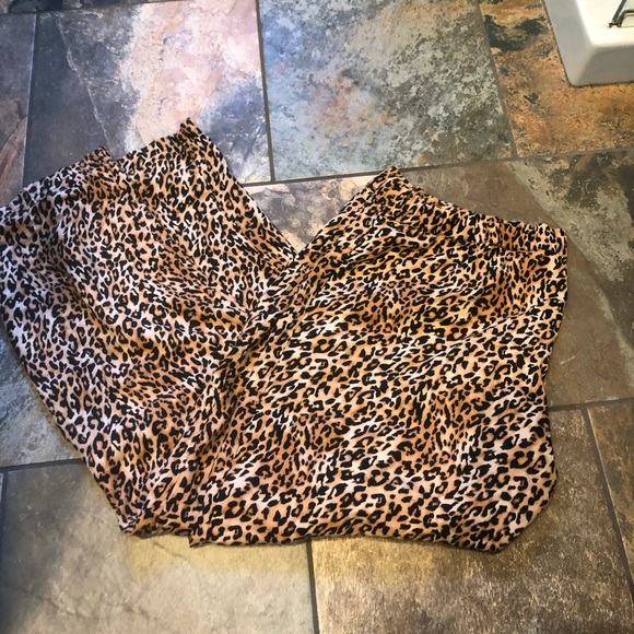 Leopard/Cheetah Print La Senza Pajama Pants - Picture 3 of 5